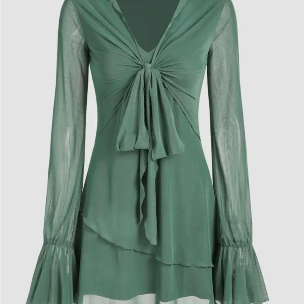 Elegant Green Long Sleeve Top